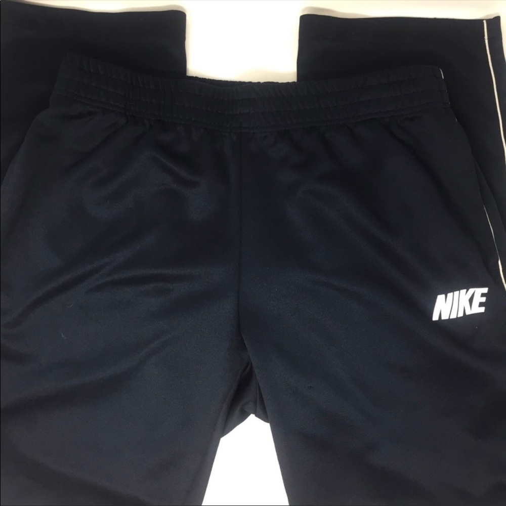 Men’s Nike Athletic 100% Polyester Training Pants